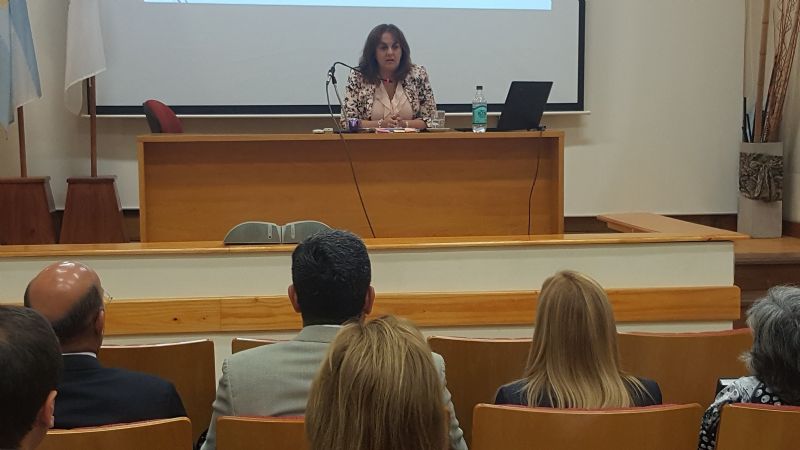 Académica de Uruguay eligió la UNCA para su tesis doctoral