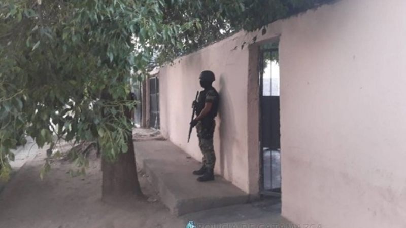 Detienen a una mujer con marihuana lista para preparar 250 dosis