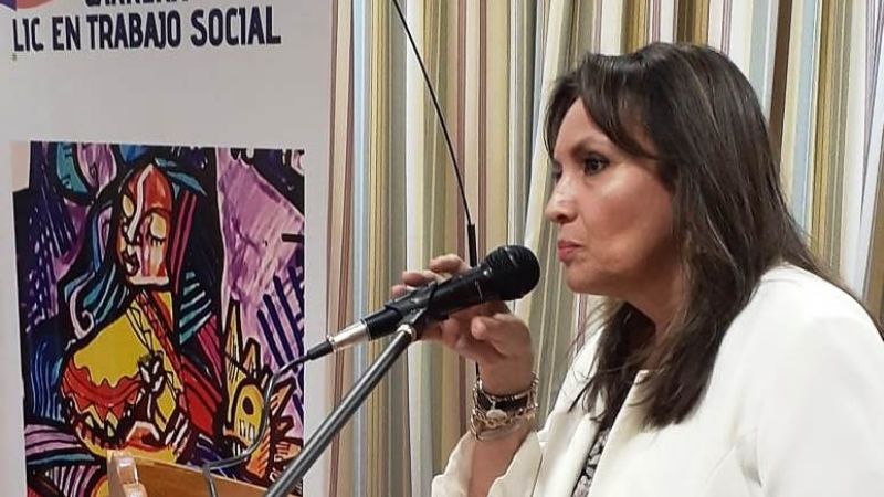 La decana de Humanidades reflexionó sobre la función de los trabajadores sociales