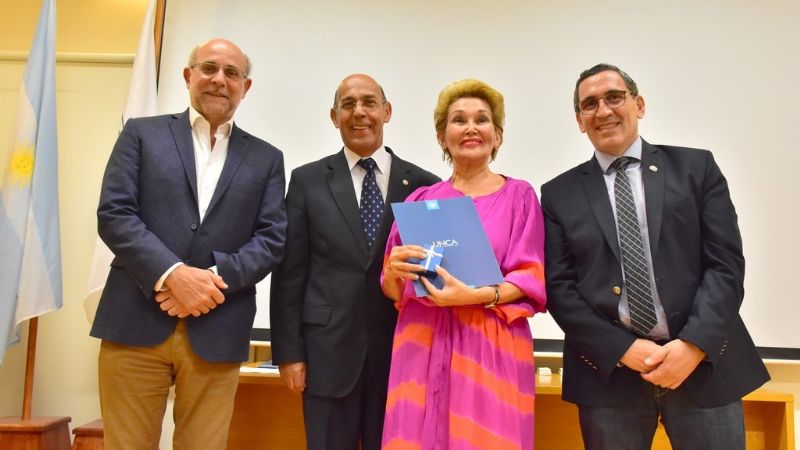 Reencuentro y reconocimiento a ex docentes y ex no docentes de Tecnología