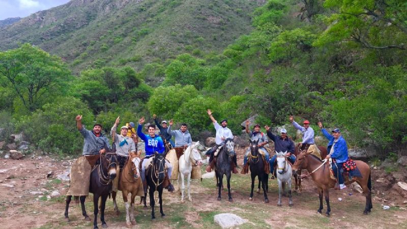 En Anjullón, se preparan para celebrar a la Virgen del Valle