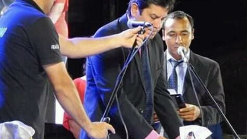 "Vuelvo para acompañar a mi pueblo que me dio su voto de confianza"
