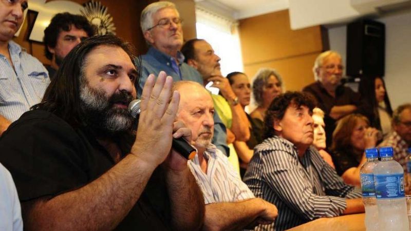 El gobierno convocaron a los docentes a debatir la paritaria nacional