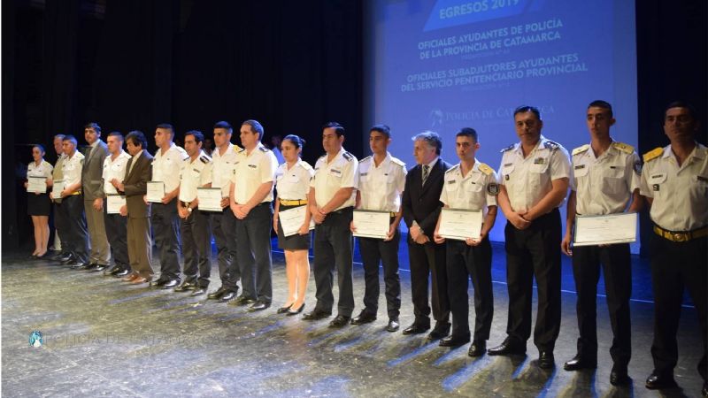 Acto de egreso de Oficiales Ayudantes de la Policía