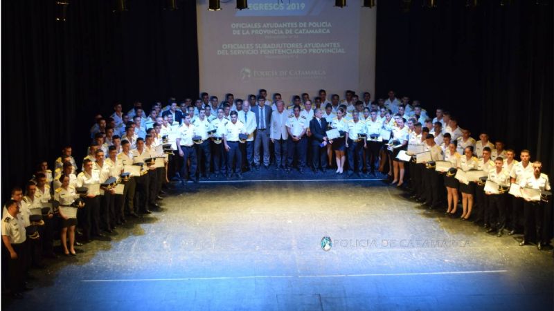 Acto de egreso de Oficiales Ayudantes de la Policía