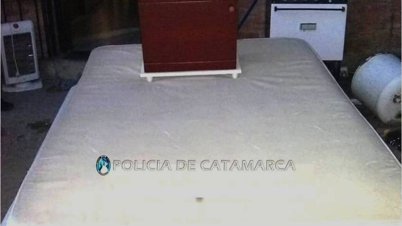 Aprehenden a dos jóvenes por el robo de un sommier