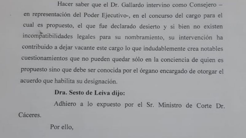 Barros afuera; Gallardo adentro