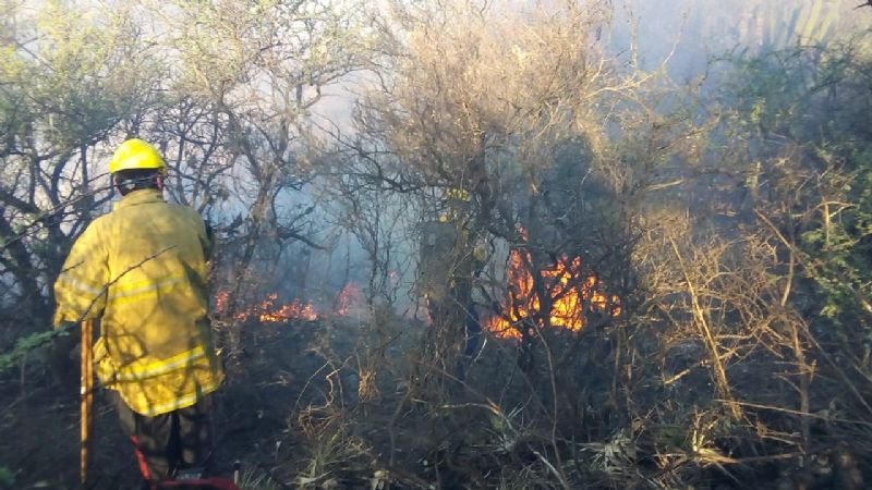 Incendios forestales en Valle Viejo, Huillapima y Banda de Varela