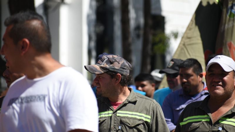 El SOEM se manifiesta y el municipio le dijo chau al aporte solidario