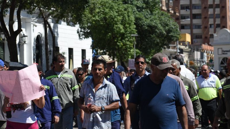 El SOEM se manifiesta y el municipio le dijo chau al aporte solidario