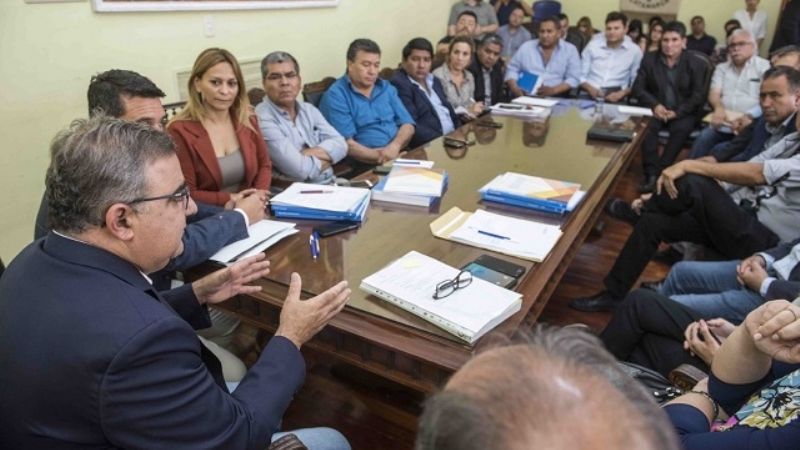 Jalil les comunicó a los intendentes la creación de la Agencia Recaudadora