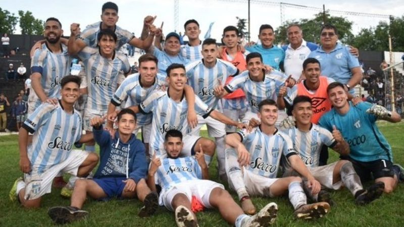 El catamarqueño Solohaga metió a Atlético (T) en la final