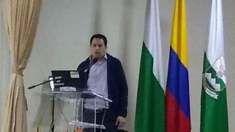 Docente e investigador de la UNCA en seminario internacional