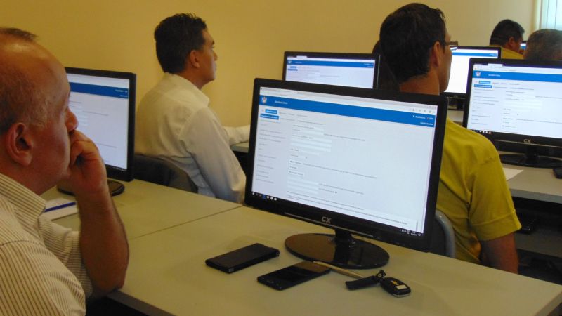 Los docentes ya pueden descargar sus declaraciones juradas vía web