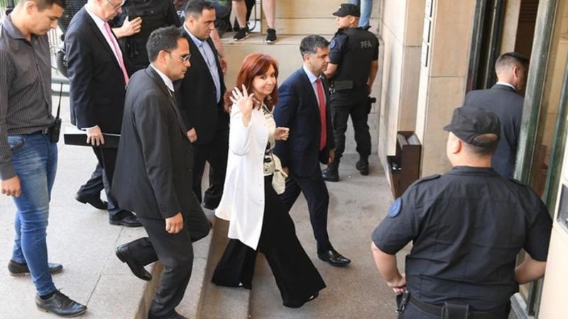 "Bonadio nos sacó hasta la tarjeta de crédito"