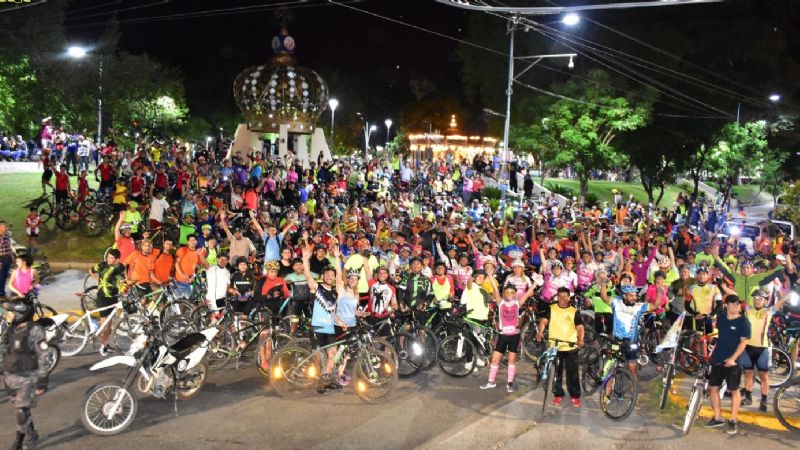 Más de 400 participantes en la bicicleteada en honor a la Virgen del Valle