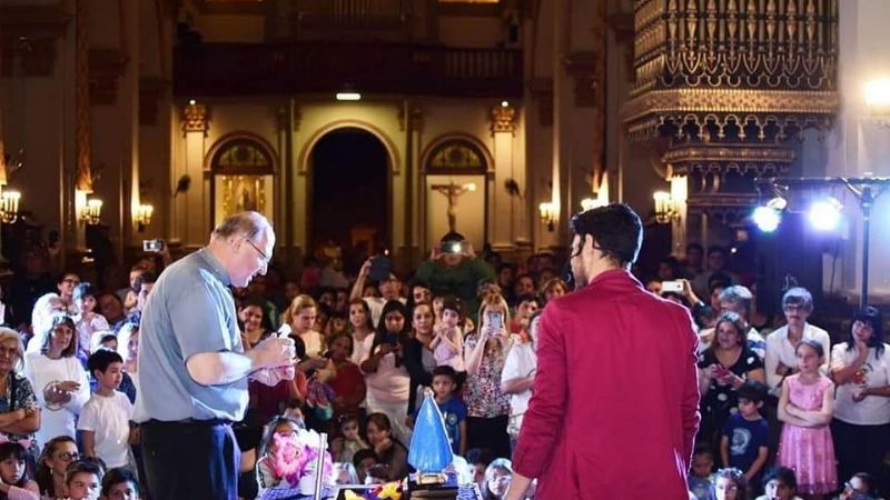 Los niños llenaron de alegría al Santuario en el homenaje a la Virgen