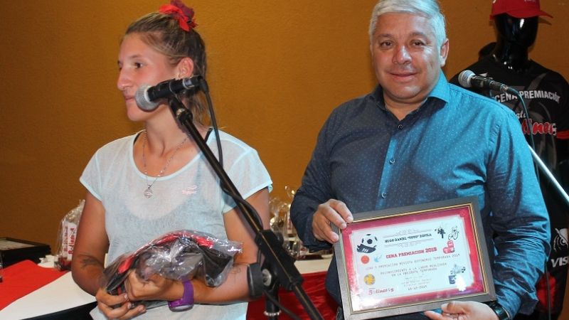 Botineros reconoció a los deportistas y dirigentes 2019