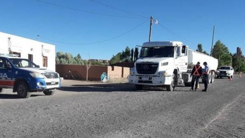 Secuestran 121 vehículos y droga en operativos en toda la provincia