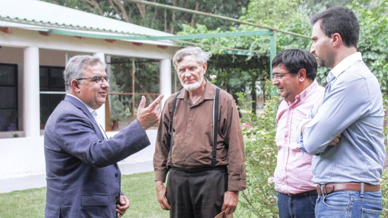 Raúl recorrió Algodonera del Valle y la Comunidad Menonita de Catamarca