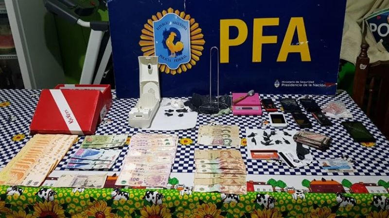 Secuestran cocaína máxima pureza, dinero, celulares y vehículos
