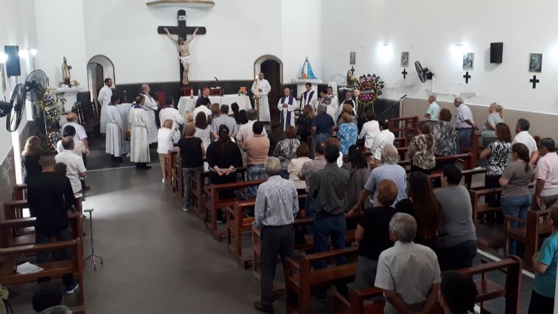 Tributaron el último adiós al Padre Carlos Aldo Nieva