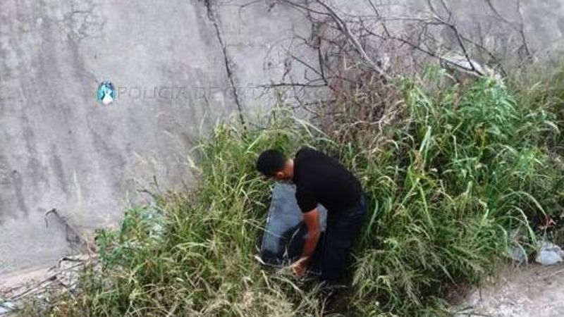 Encuentran un televisor en un canal