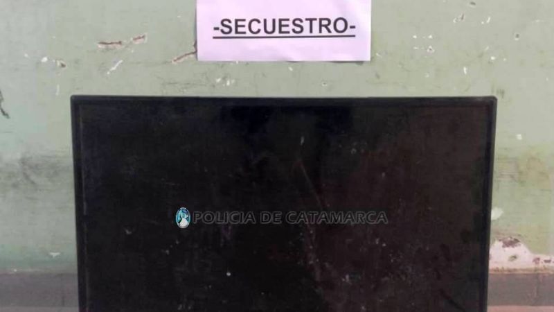 Encuentran un televisor en un canal