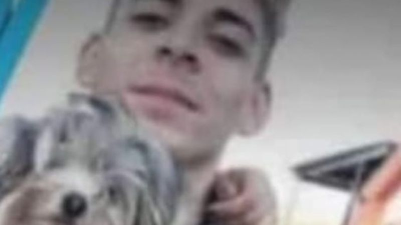 Intensa búsqueda del sospechoso de matar al joven en Santa Rosa