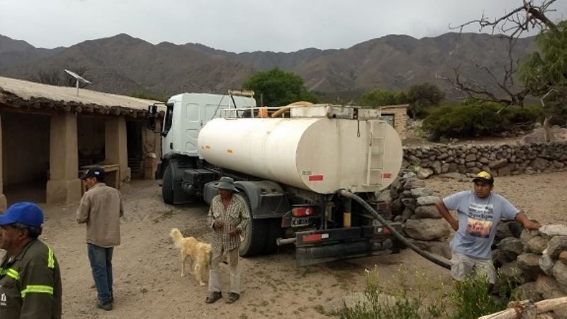 Vecinos de Paloma Yaco piden por agua para poder subsistir