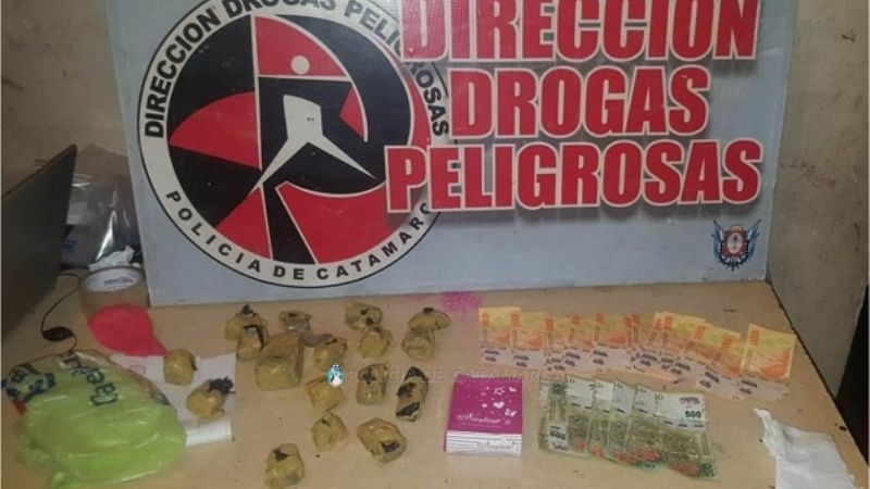 Secuestran marihuana, cocaína y detienen a tres personas