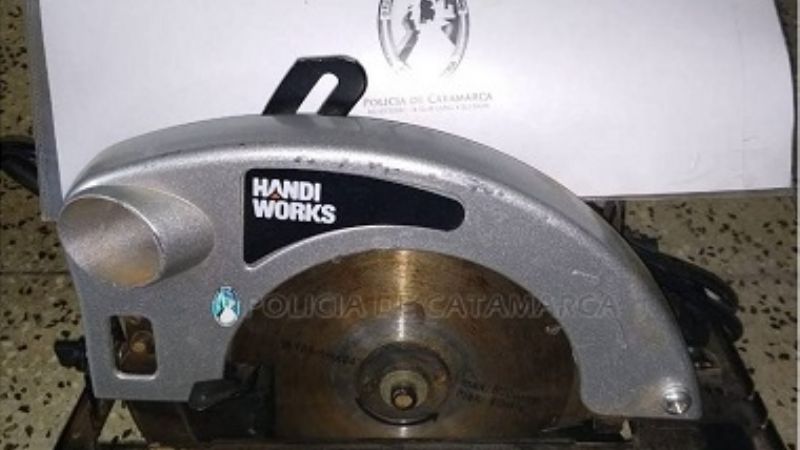 Retienen elementos de dudosa procedencia