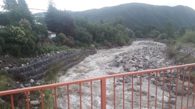 El Rodeo: situación controlada pero con grave problema de agua potable