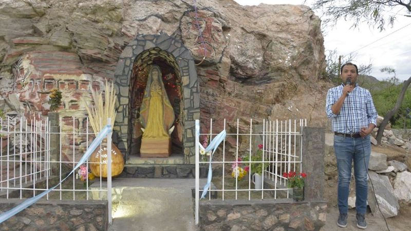 Sánchez acompañó a la comunidad de Fuerte Quemado