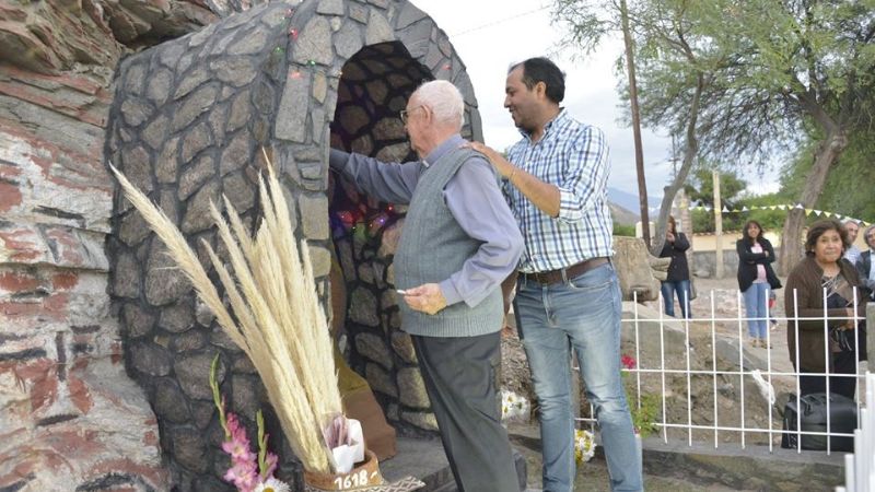 Sánchez acompañó a la comunidad de Fuerte Quemado