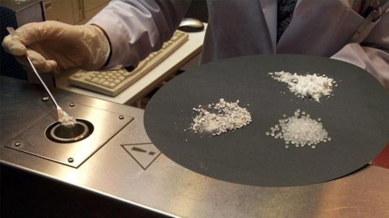 Logran hacer una batería de litio que no calienta, no estalla y dura más