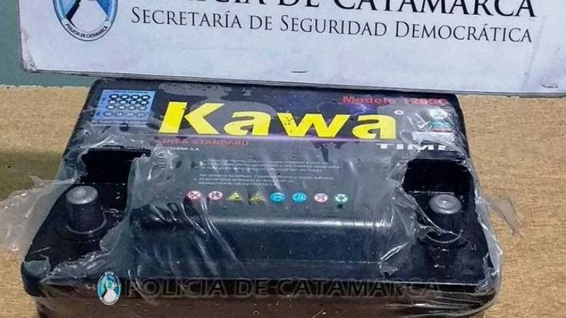Robó una batería y los policías lo atraparon