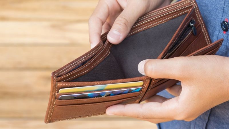 El salario en caída libre: Cayó 3% en septiembre