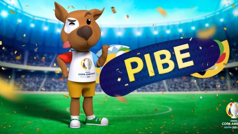 La mascota “Pibe” y la pelota “Merlín”