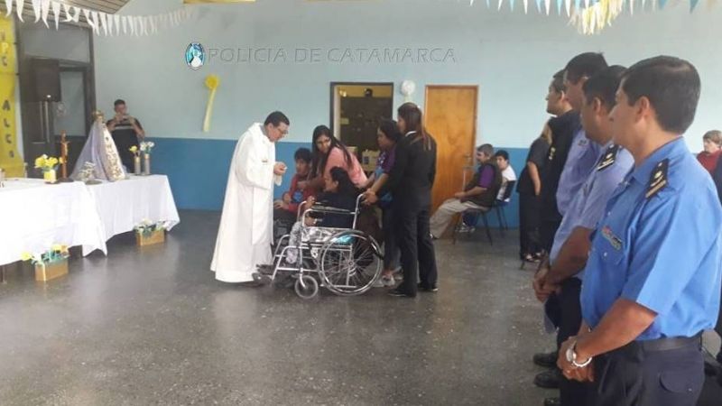 La Virgen del Valle visitó el Departamento Logística