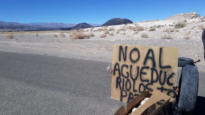 “Antofagasta resiste” se opone al saqueo de agua del río Los Patos