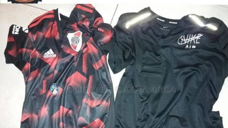 Detuvieron a un ladrón en un comercio del centro por el robo de dos remeras