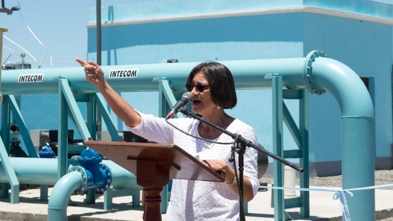 Lucía inauguró el Acueducto Oeste