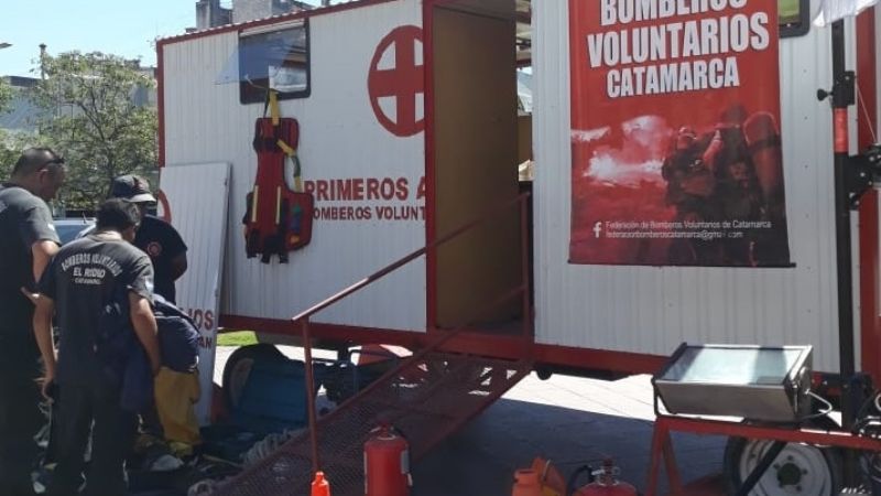 Entrega de equipamiento de a la Federación de Bomberos