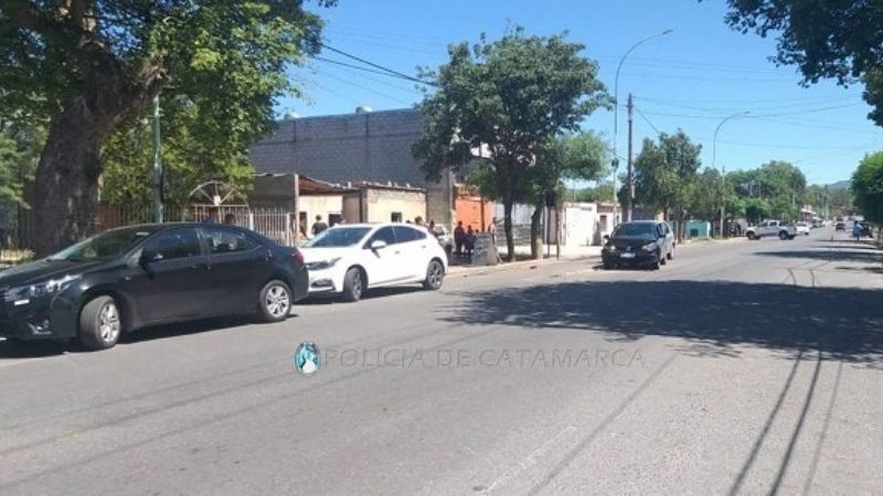 Cinco autos involucrados en un choque en cadena