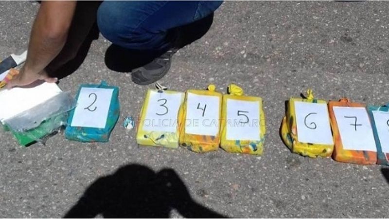 Detienen a un hombre transportando 15 kilos de cocaína