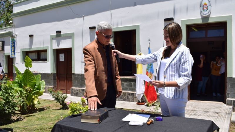 Gómez juró como intendente de La Puerta para una nueva gestión
