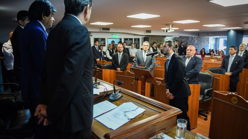 La Cámara Alta incorporó senadores electos y renovó autoridades