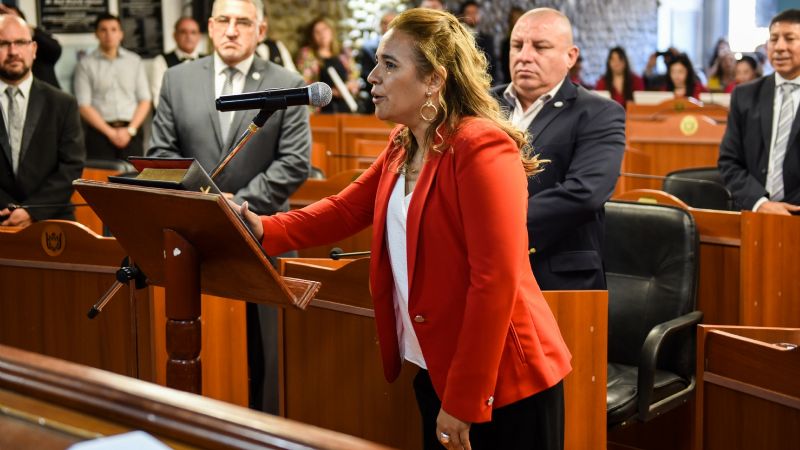 La Cámara Alta incorporó senadores electos y renovó autoridades