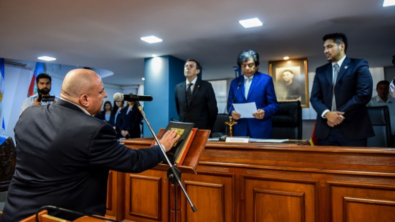 La Cámara Alta incorporó senadores electos y renovó autoridades